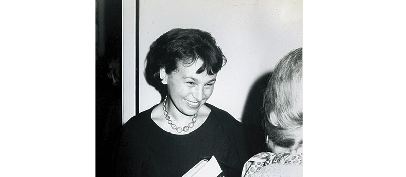 Black and white photo of Isle Aichinger at Tulane in 1967