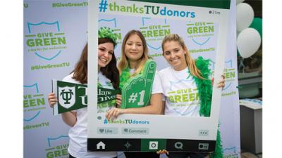 Fans of Tulane on Give Green Day